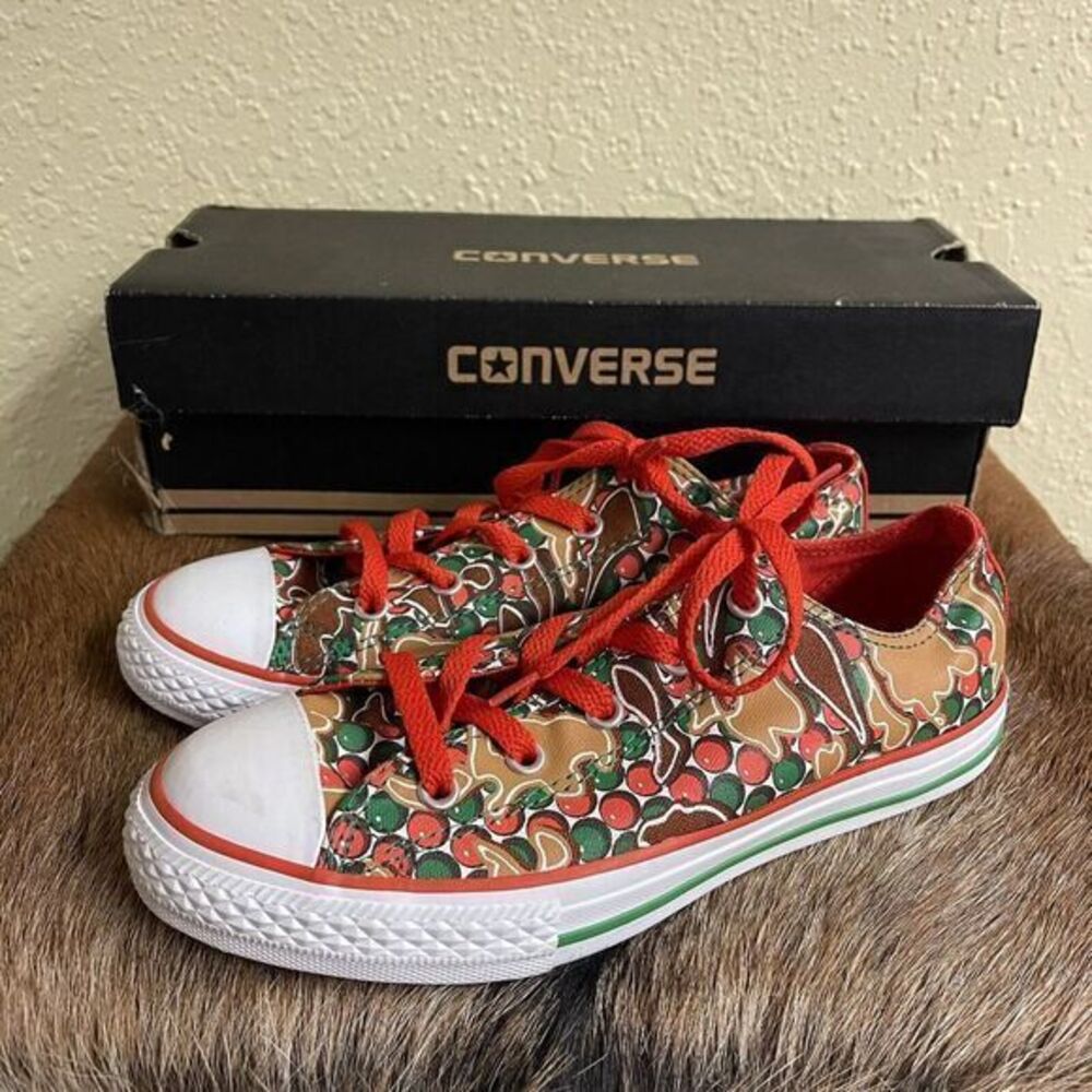 Converse All Star Youth 3 Christmas Gingerbread Man Low‎ Top Shoes Style 654370F